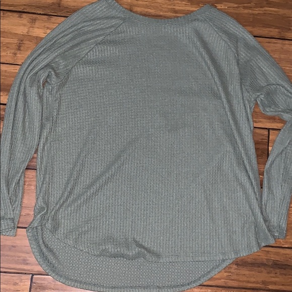 American Eagle Army Green Sweater - Picture 1 of 2